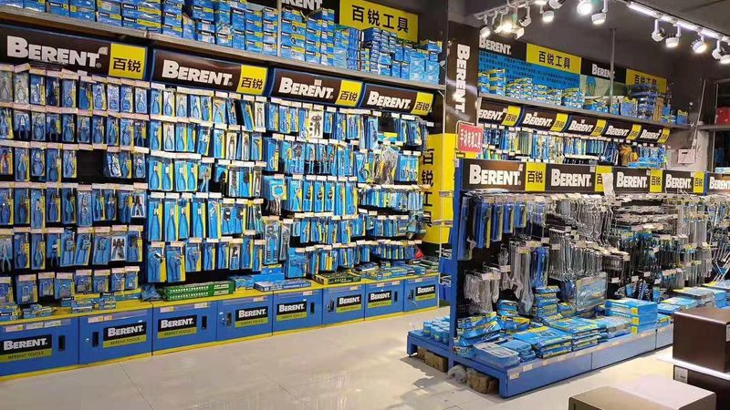 上海手动工具批发市场品牌对比：揭秘选购背后的逻辑